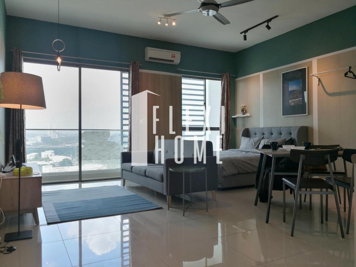 Netflix-Designed Studio Home At Cybersquare, Cyberjaya By Flexihome-My Exterior foto