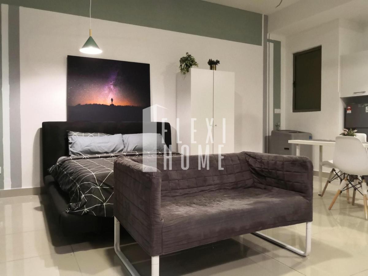 Netflix-Designed Studio Home At Cybersquare, Cyberjaya By Flexihome-My Exterior foto